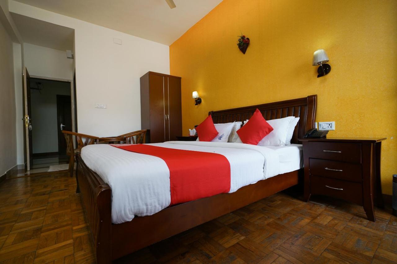 Mgs Residency Hotell Kallar Vattiyar Exteriör bild